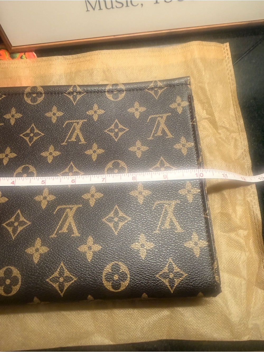 Source Unknown Brown Monogram Toiletry Pouch / clutch / organizer - Picture 7 of 10